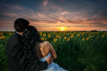 Hochzeitsfoto bei Sonnenuntergang