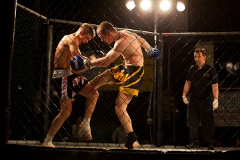 Cage Fight Photographer in Hungary