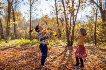 Herbstliche Familienfotografie in Ungarn und Österreich