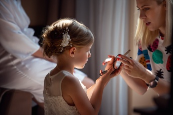 Little bridesmaid at the preparations