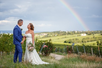 Perchtoldsdorf wedding photography with a rainbow